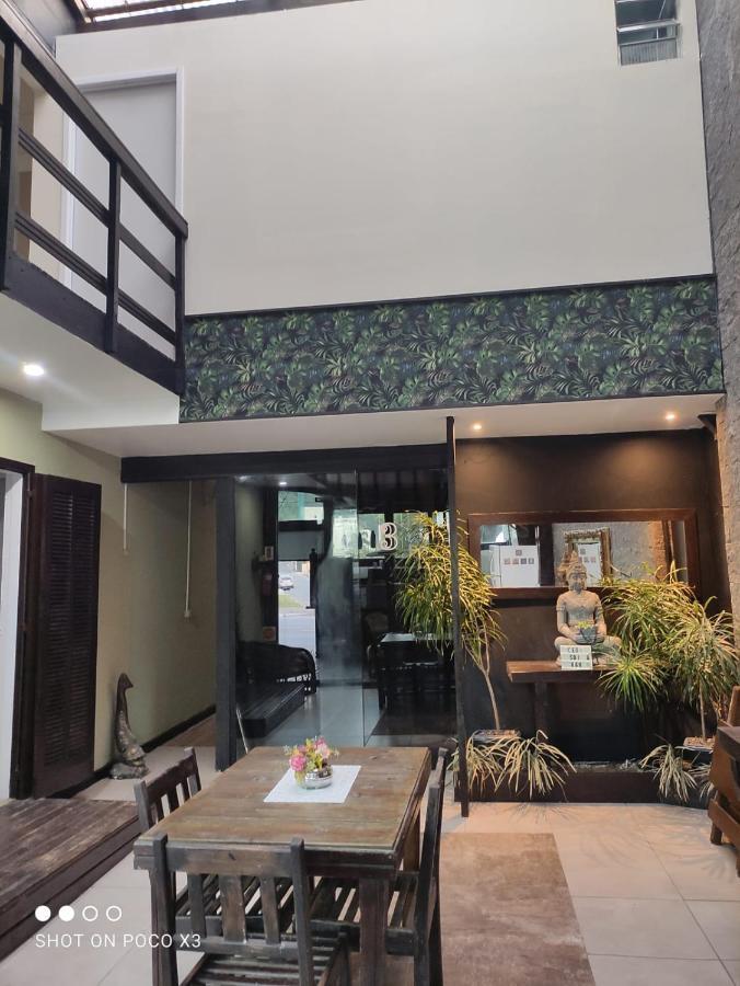 Pousada Bravo House Balneario Camboriu Exterior foto